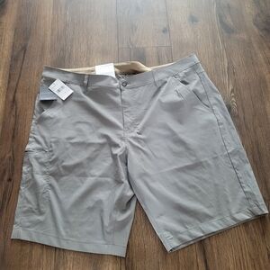 Eddie Bauer Zipper Cargo Shorts Active Fot 10" Inseam Size 40 Gray Mens